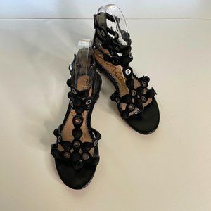 Sam Edelman Desi T Strap Gladiator Grommet Sandals